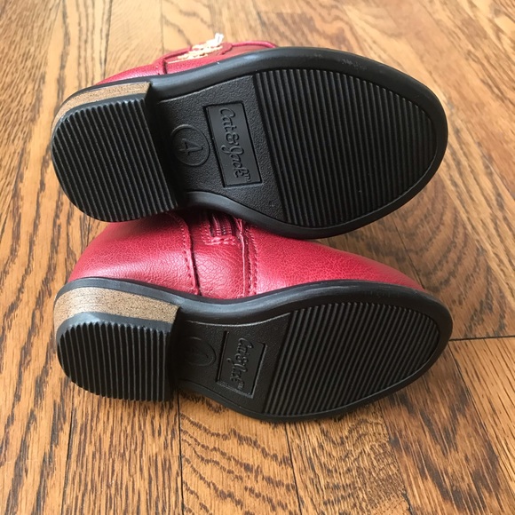 Red with Gold Stars Western Cowboy Cowgirl Boots - Picture 3 of 6